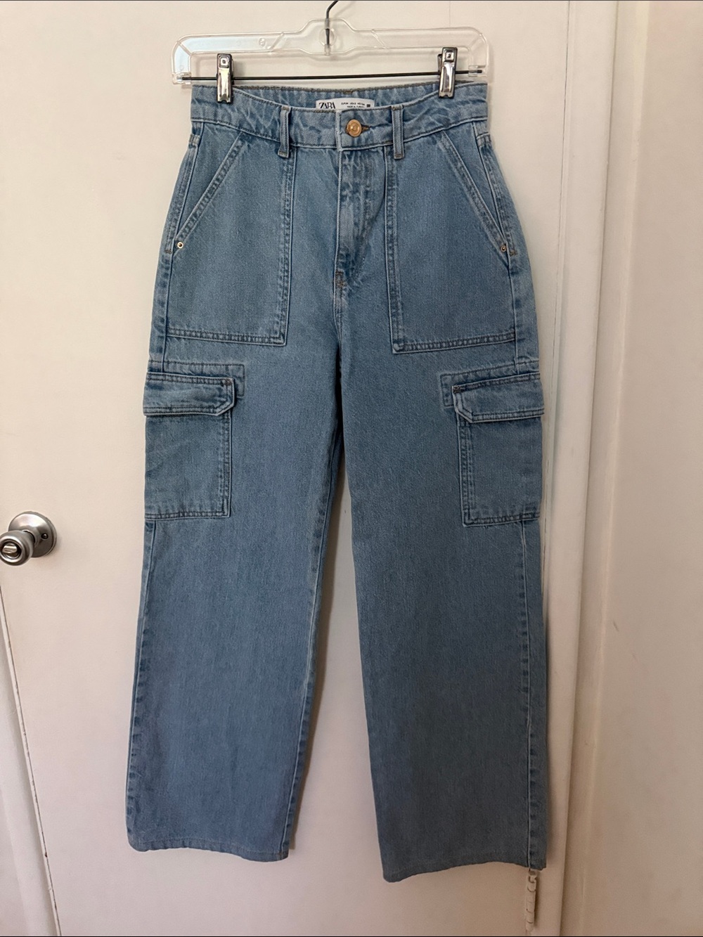 Zara Light Blue Wide-Leg Cargo Jeans